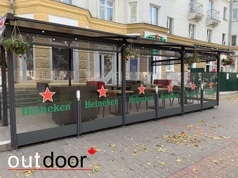 Плитка из керамогранита на летней террасе