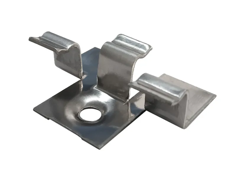 Крепеж промежуточный № 7 для каркаса из металлопрофиля и лаги ДПК (упак/100 шт)