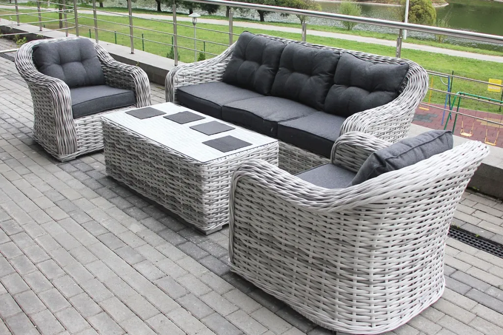 Садовая мебель