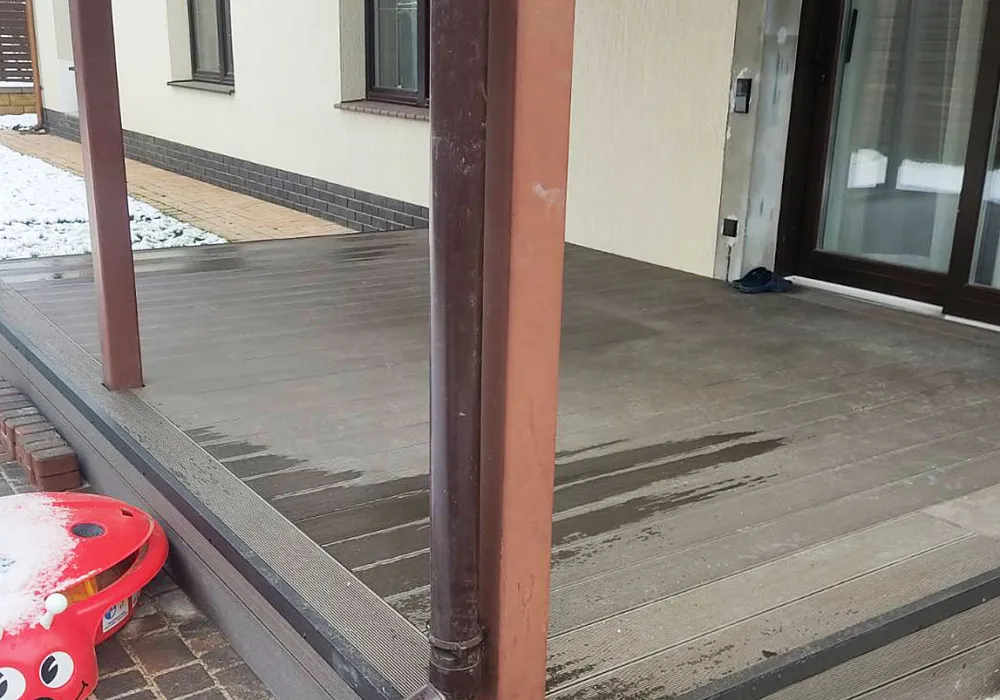 Крытая терраса со ступенями из ДПК Outdoor Крытая терраса со ступенями из ДПК Outdoor