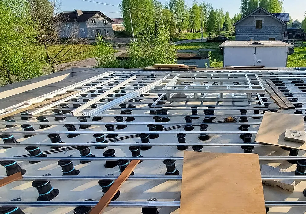 Подсистема KRONEX на эксплуатируемой кровле Подсистема KRONEX на эксплуатируемой кровле